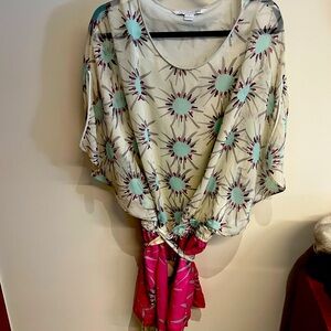 Pretty Size 4 Diane von Furstenberg dress
